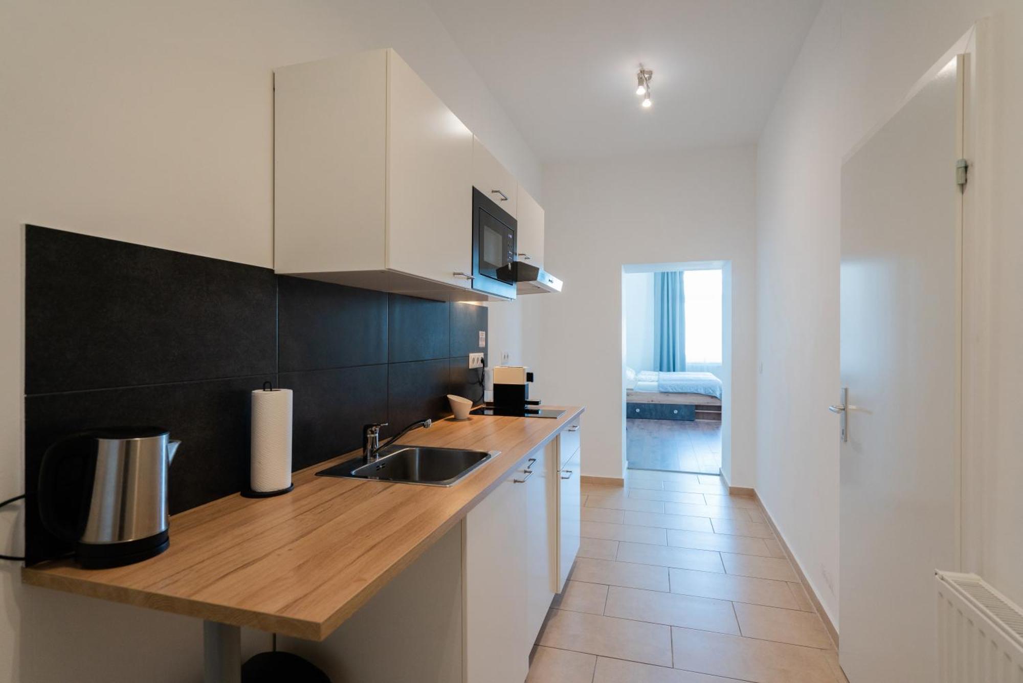 New Favoriten - Serviced Apartments Wina Bagian luar foto