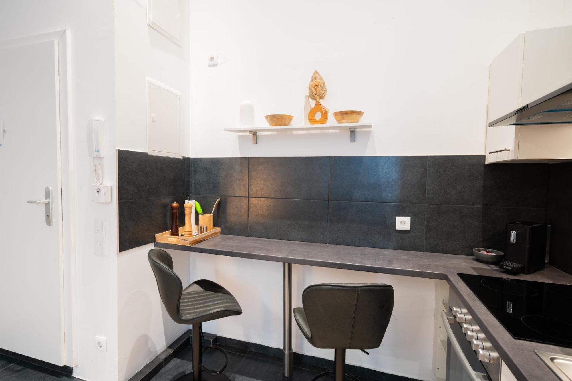 New Favoriten - Serviced Apartments Wina Bagian luar foto