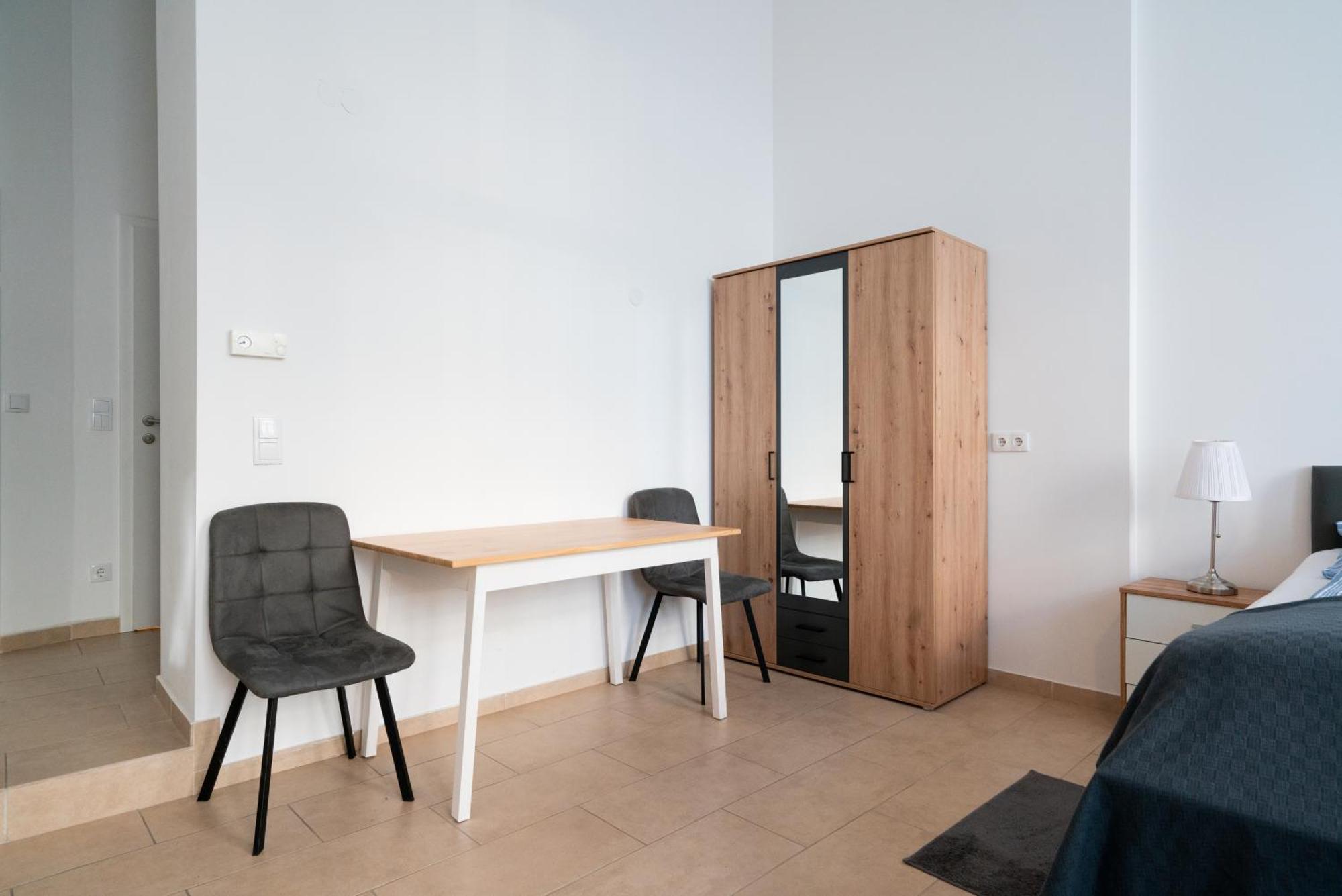 New Favoriten - Serviced Apartments Wina Ruang foto
