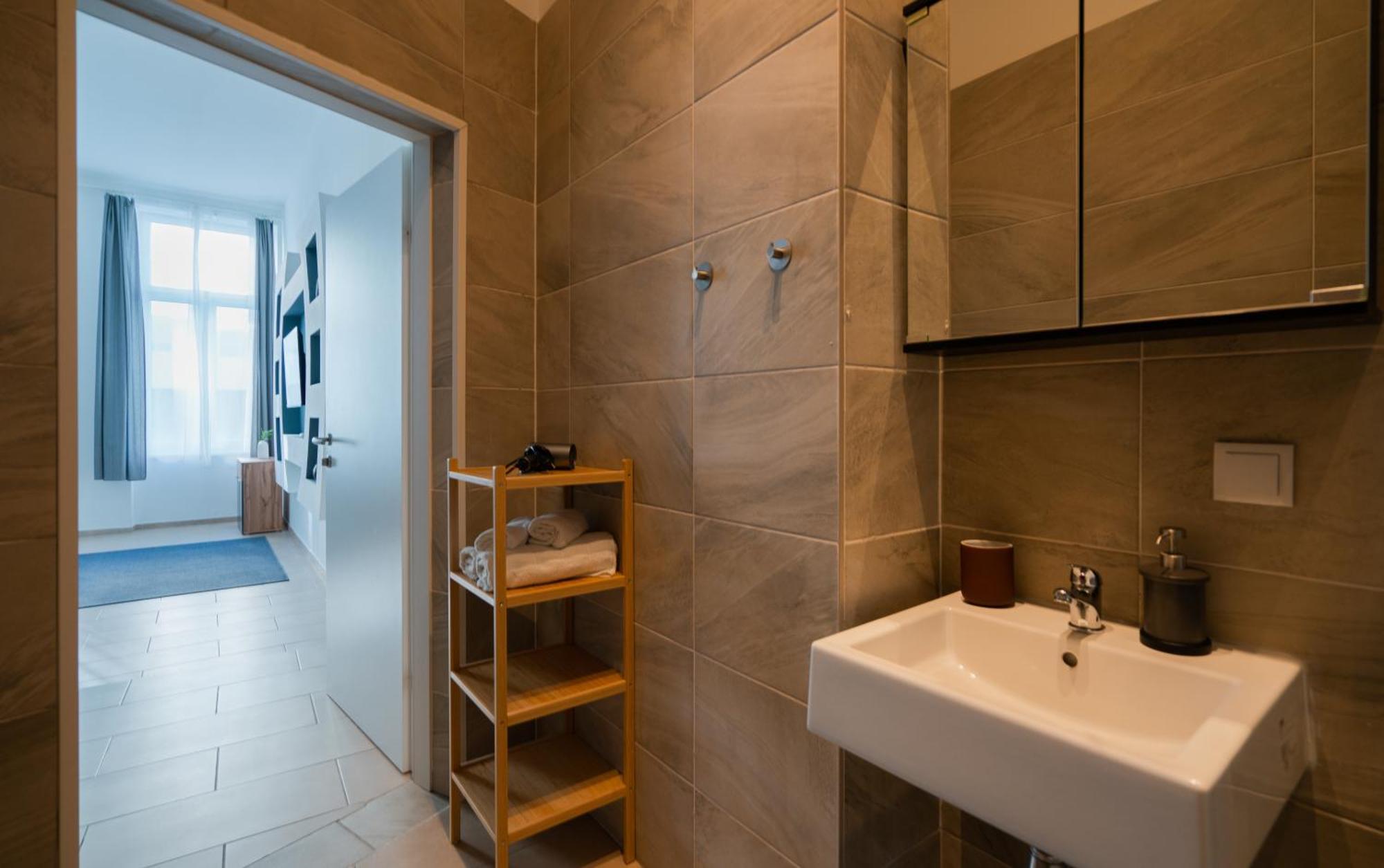 New Favoriten - Serviced Apartments Wina Ruang foto